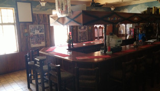 Traditional Bar